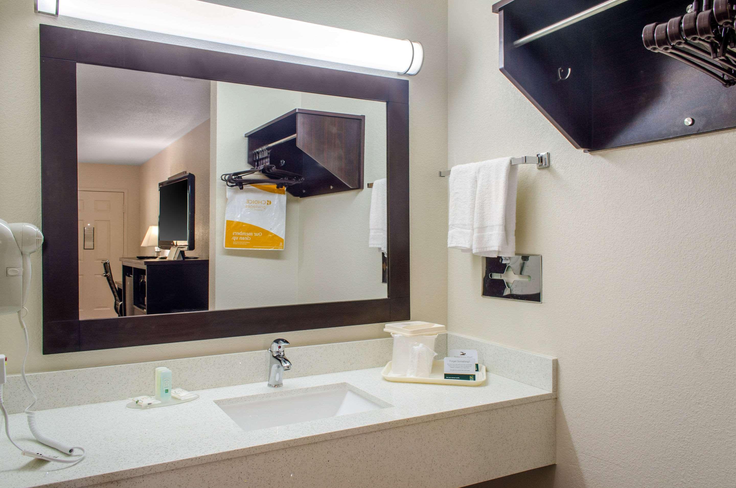 Quality Inn McComb Luaran gambar