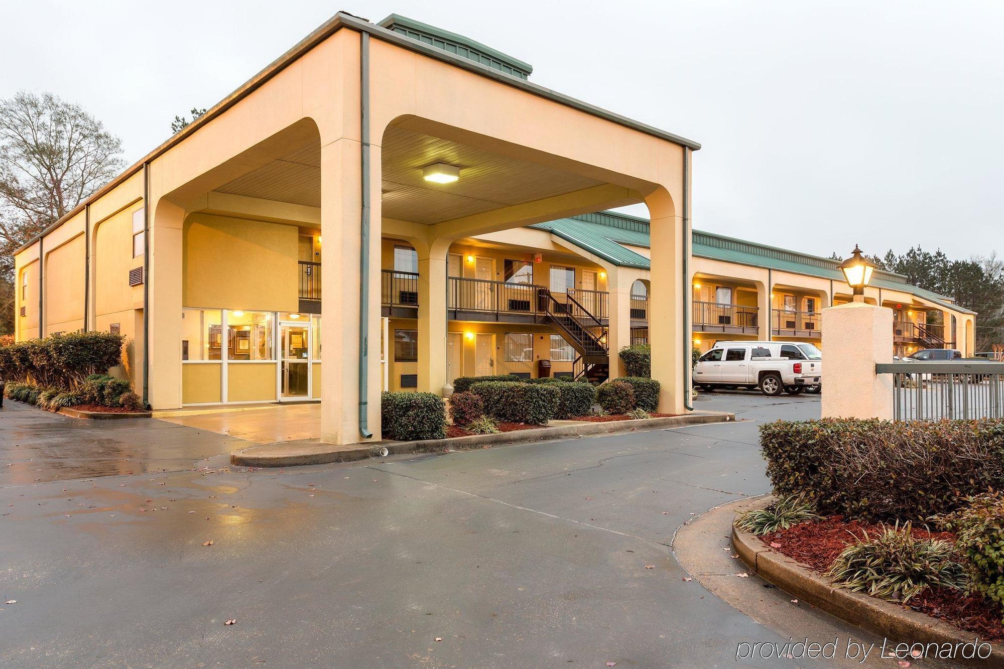 Quality Inn McComb Luaran gambar