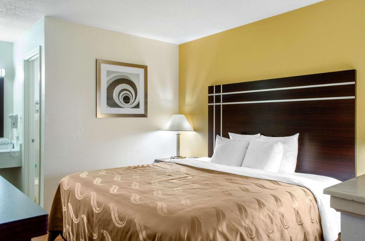 Quality Inn McComb Luaran gambar